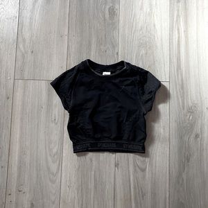 Gym shark's apex crop top